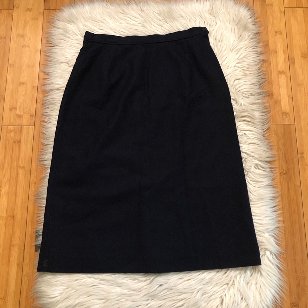 Vintage Pendleton 100% Virgin Wool Navy Blue Knee-Length Pencil Skirt size M (8)